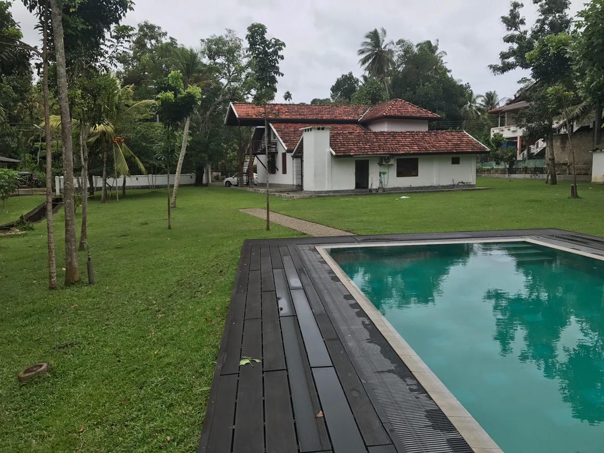 Villa Indrasiriya Ahangama Eksteriør billede